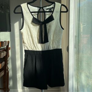 Forever 21 Lace and Bow Romper
